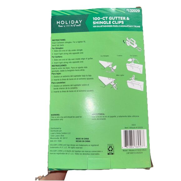 Holiday Living 100 CT Gutter Shingle Clips Outdoor Lights 132029 - Picture 2 of 3